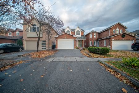 For Lease - 3850 Cedar Hedge Rise, Mississauga, Ontario - Photo 2