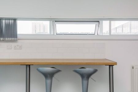 Guildhall Walk, Southsea - Photo 3