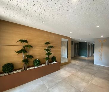 Location Appartement 2 pièces 43m² VALENCE 26000 - Photo 3