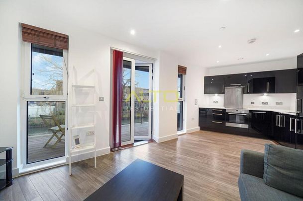 Studio to rent - Photo 1