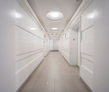 For Lease - 12 York Street Unit# 1001, Toronto, Ontario - Photo 2