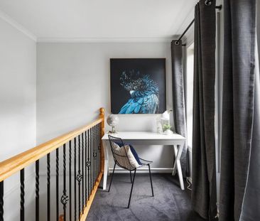 4 Gresswell Park Drive, Watsonia VIC 3087 - House For Rent | Domain - Photo 3