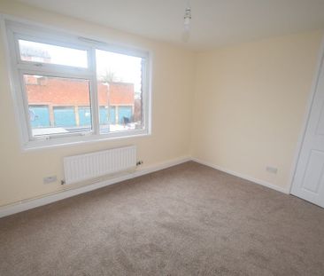 Barn Close, Donnington, TF2 - Photo 3