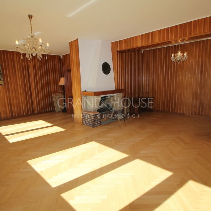 Duży dom wolnostojący 4 sypialnie - Фото 1