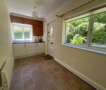 2 bedroom detached house to rent - Photo 6