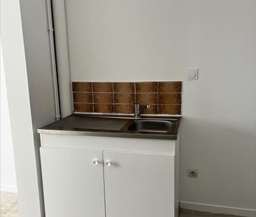 A LOUER OISSEL MAISON DE VILLE F3 - Photo 4