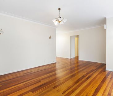 Superb Location - Corner Unit with Garage - Photo 5