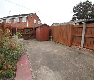 2 bedroom detached house to rent - Photo 2