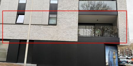 Appartement te huur in Genk voor € 950 met 2 slaapkamers - Photo 4