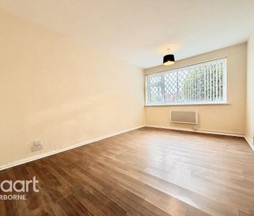 2 bedroom maisonette to rent - Photo 1