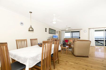 FULLY FURNISHED HOME WITH SPECTACULAR LAKE VIEWS - Photo 3