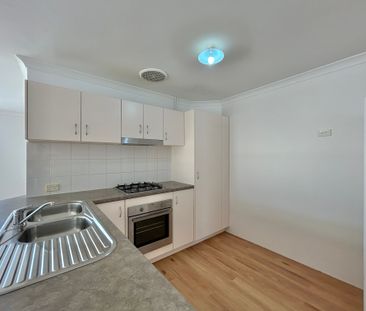 Refreshed Modern 4 x 2 Family Home! - Photo 2