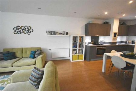 Town Hall Square, Crayford, DA1 - Photo 5