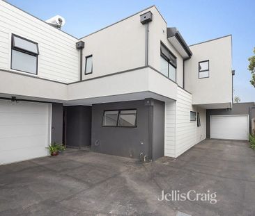 4/15 Cypress Avenue, Brooklyn VIC 3012 - House For Rent | Domain - Photo 6