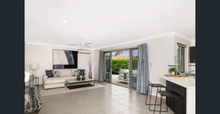 Spacious 4-Bedroom Home with Study Your Perfect Family Retreat - Photo 2