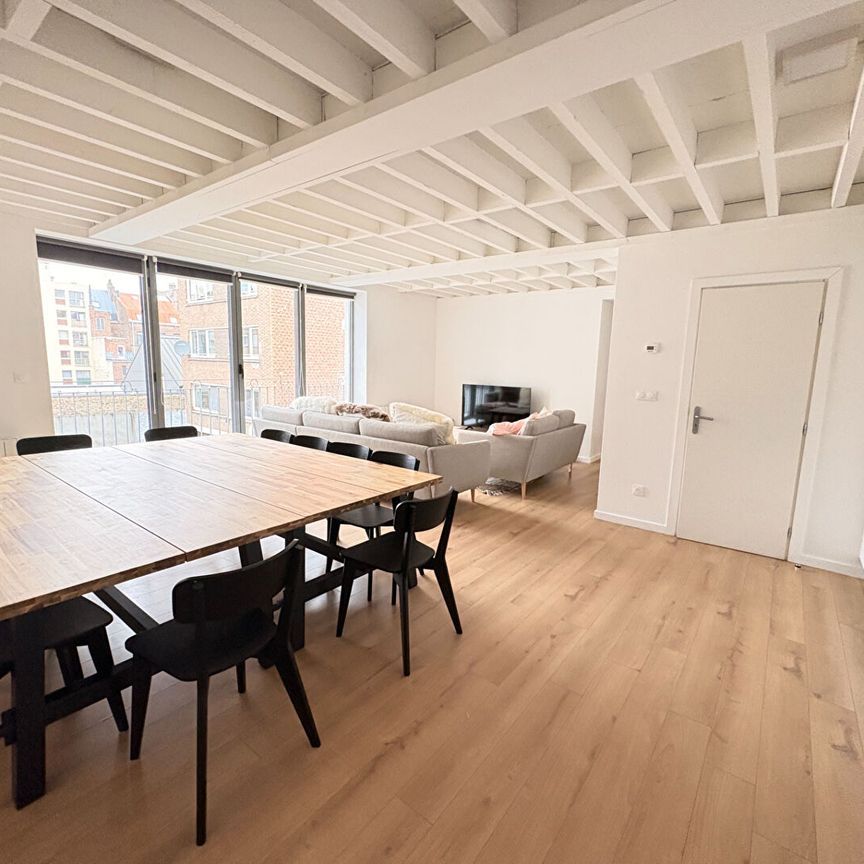 T5 entièrement rénove, Quartier République Beaux Arts, avec Parking ! réf 5615 - Photo 1