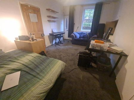 3 bedroom house to rent - Photo 3