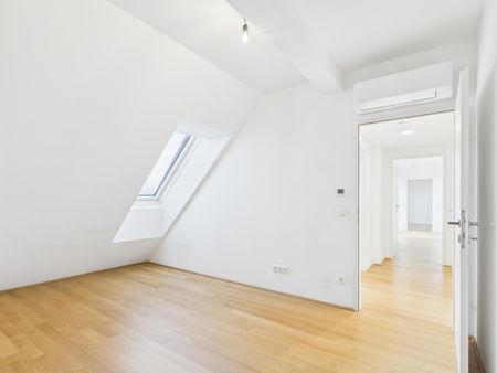 Exklusive klimatisierte Dachterrassenwohnung | Top-Ausstattung | Direkte U3-Anbindung Enkplatz | Privater Liftzugang | Garagen-Stellplatz & Kellerabteil inklusive! - Photo 3