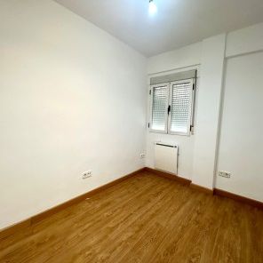 Piso en alquiler en Canillejas - Photo 1