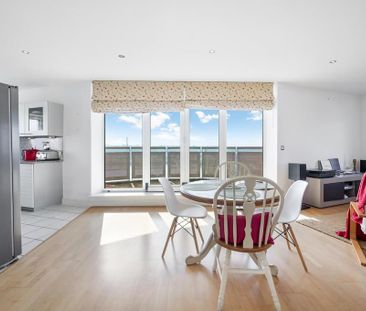 3 bedroom apartment to rent - Photo 6