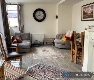 4 bedroom terraced house to rent - Photo 2