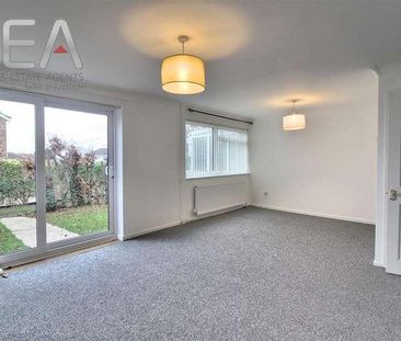 Tenby Avenue, Caversham, Reading, RG4 - Photo 2