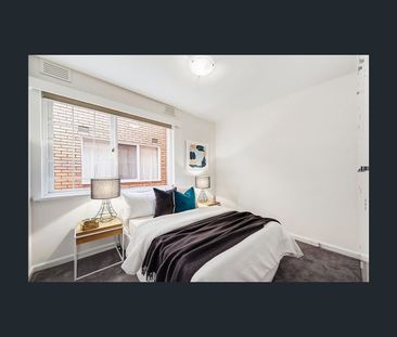2/21 Vickery Street, Bentleigh, Vic 3204 - Photo 3