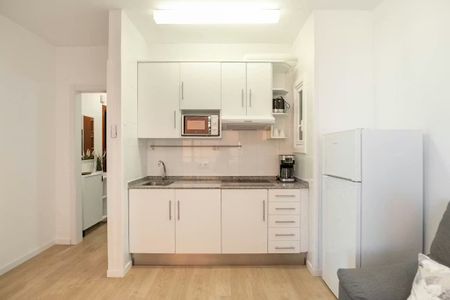 Carrer de Joan Gamper, Barcelona, Catalonia 08014 - Photo 5