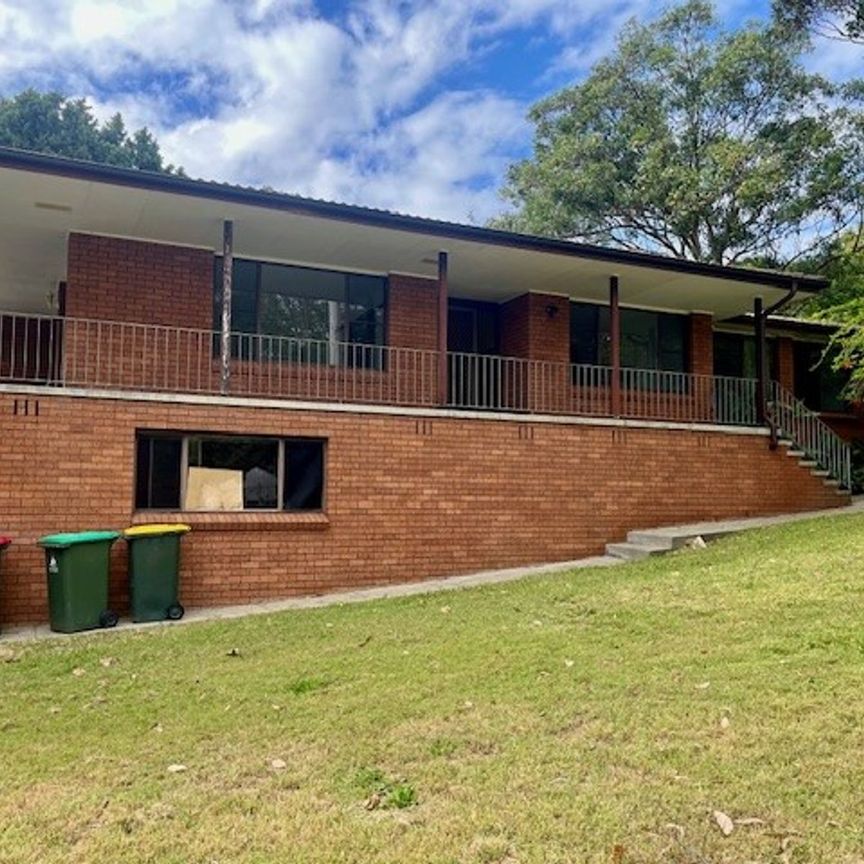 Great Family Home! - Photo 1