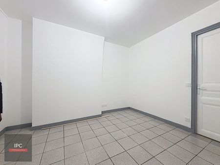 Location Appartement 3 pièces 40m² - Photo 4