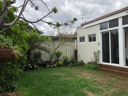 West Footscray - Photo 4