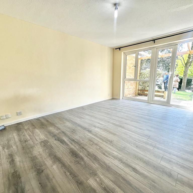 1 bedroom ground floor flat to rent - Photo 1