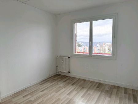 Location Appartement 3 pièces 75m² ALENCON 61000 - Photo 5