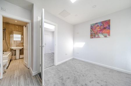 1 Bed Flat, C, SE25 - Photo 3