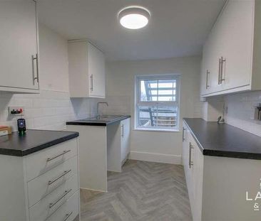 The Parade, CO14 - Photo 1