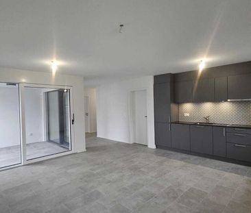 New 3.5 room apartment of approx. 77 m2 in the center of Domdidier ... - Foto 2