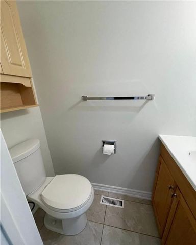 For Lease - 656 Forestwood Crescent Unit# 18, Burlington, Ontario - Photo 3