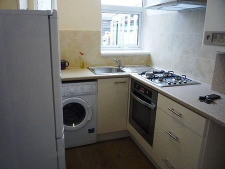 1 bedroom flat to rent - Photo 5