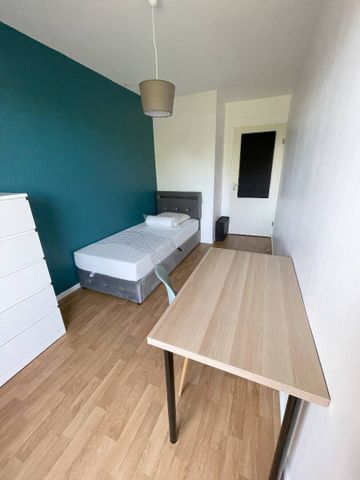 Chambre en colocation meublée - Appartement - Photo 3