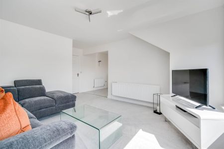 10 Park View, BELFAST, BT8 7SQ - Photo 2