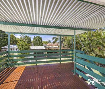 LARGE FAMILY HOME IN THORNLANDS . NB RENT INCREASING TO $870 PER WE... - Photo 3