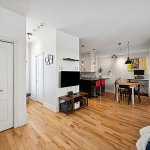 Condo Sur 2 étages - 4 1/2 à Hochelaga - Photo 2