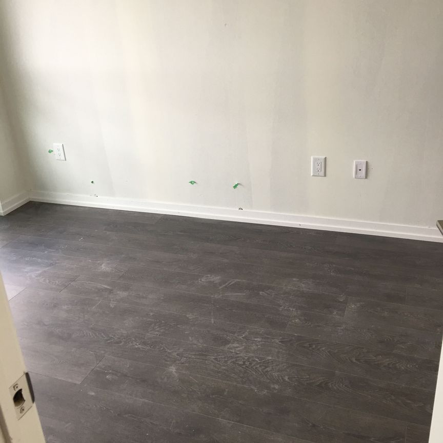 For Lease - 3237 BAYVIEW Avenue Unit# 705, Toronto, Ontario - Photo 1