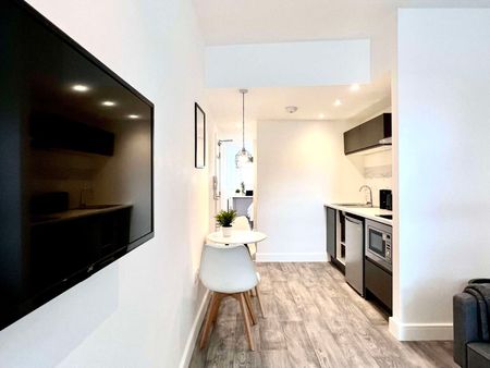 -64 Wilton Street Unit 1 - Photo 2