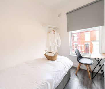 4 Bed Terraced House, Bingley Road, L4 - Photo 1