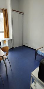 Location Appartement 1 pièce 19m² LILLE 59000 - Photo 4