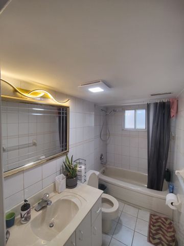 For Lease - 30 Orangewood Crescent Unit# (Basement), Toronto, Ontario - Photo 5
