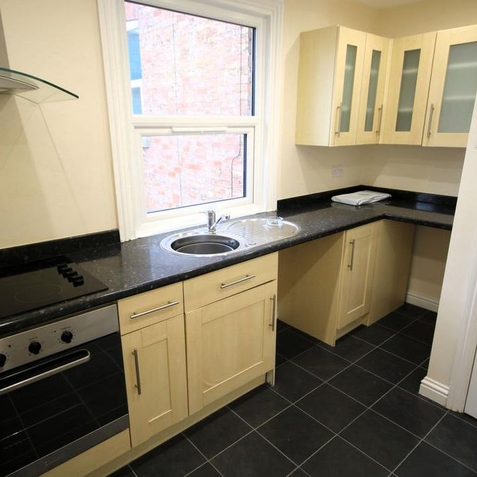 1 bedroom flat to rent - Photo 1