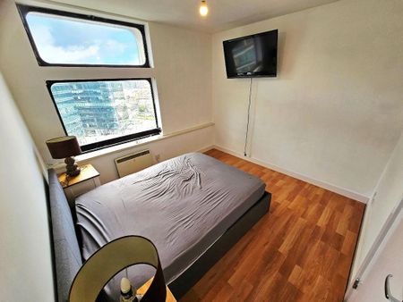 1 bedroom apartment to rent - Photo 4