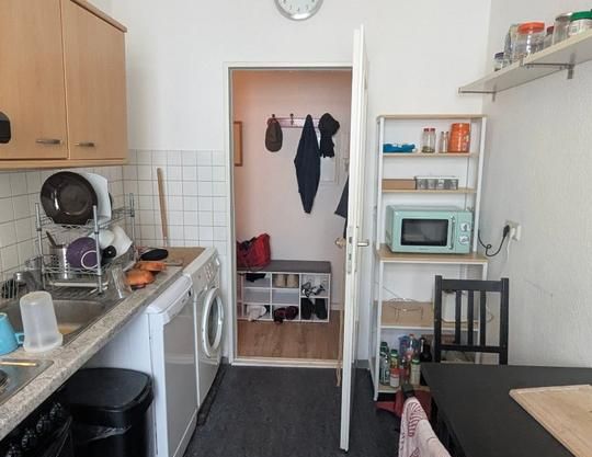 (Jan - May) Short-term Furnished apartment in Samariterkiez - Photo 1